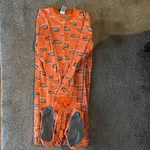 Denver Broncos Youth one-piece pajamas suit